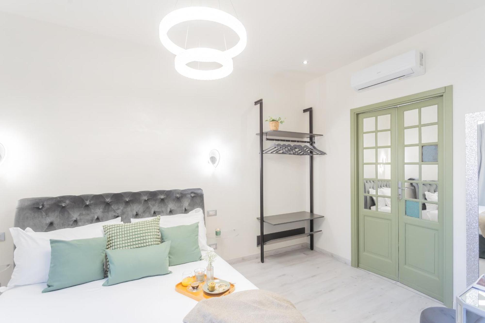 Cernobbio Dream Suites By Rent All Como Exterior photo