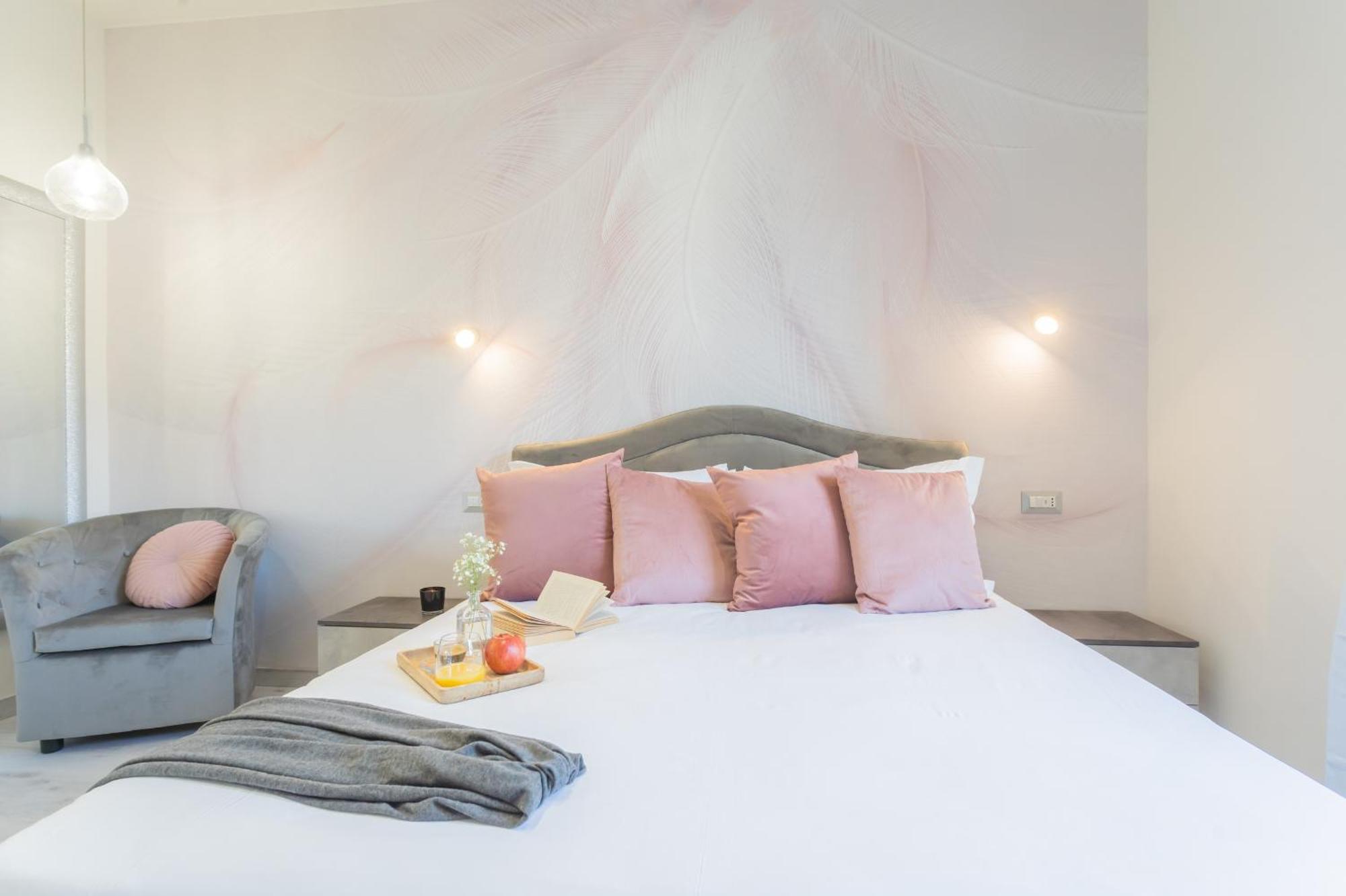 Cernobbio Dream Suites By Rent All Como Exterior photo